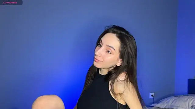 ElizabethElison online show from February 18, 2025, 9:10 am