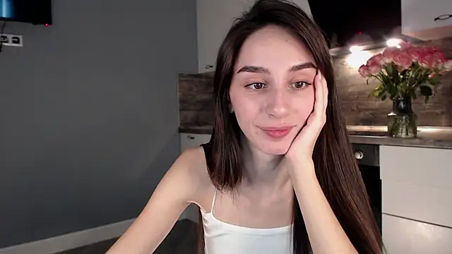 ElizabethElison online show from December 17, 2024, 9:07 am