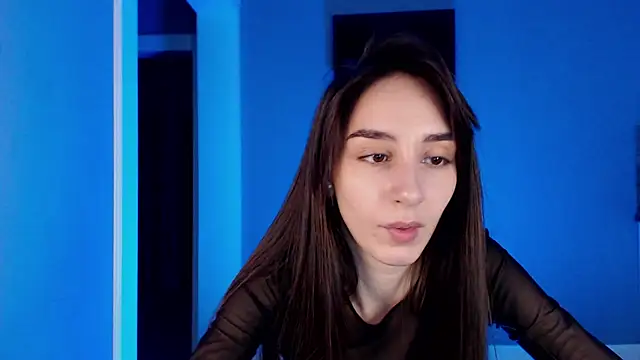 ElizabethElison online show from December 5, 2024, 12:39 pm