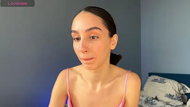 ElizabethElison online show from March 7, 2025, 6:35 am