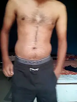 Snapshot of Smartboi007 chatting on September 24, 2025, 12:22 pm Smartboi007 online show from September 24, 2025, 12:22 pm