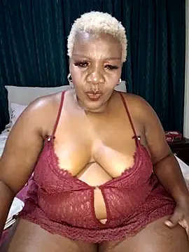 Snapshot of dirasweetlipsxx chatting on February 7, 2026, 6:38 pm dirasweetlipsxx online show from February 7, 2026, 6:38 pm