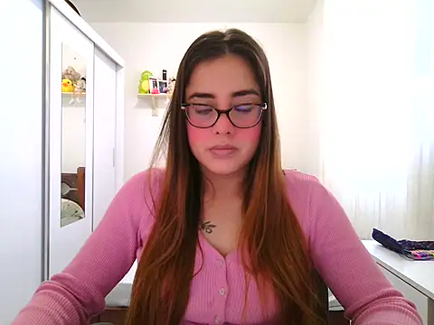 maliamiller online show from May 28, 2026, 7:53 pm