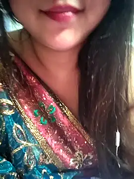 Snapshot of Jeenat_ chatting on January 7, 2025, 9:46 pm Jeenat online show from January 7, 2025, 9:46 pm