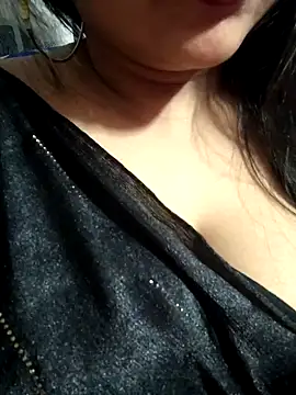 Snapshot of Jeenat_ chatting on December 30, 2024, 10:12 pm Jeenat online show from December 30, 2024, 10:12 pm