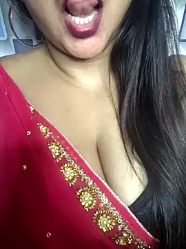 Snapshot of Jeenat_ chatting on January 3, 2025, 8:11 pm Jeenat online show from January 3, 2025, 8:11 pm