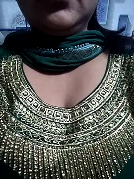 Snapshot of Jeenat_ chatting on February 7, 2025, 5:29 pm Jeenat online show from February 7, 2025, 5:29 pm