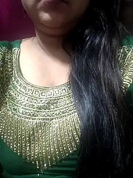 Snapshot of Jeenat_ chatting on February 8, 2025, 6:22 am Jeenat online show from February 8, 2025, 6:22 am