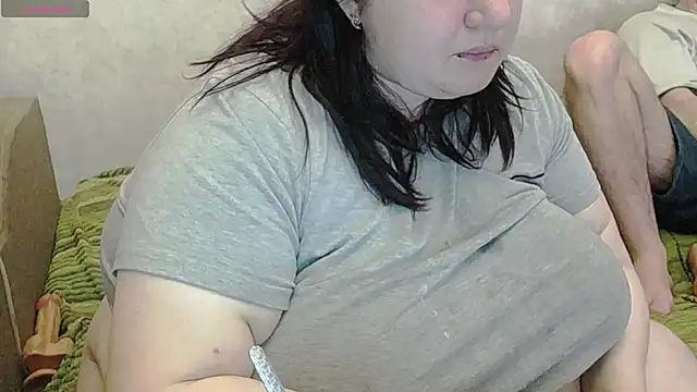 lisa Black00 online show from February 26, 2026, 7:52 am