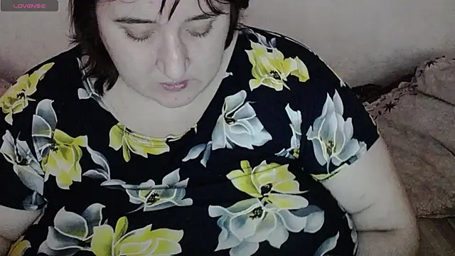 lisa Black00 online show from February 22, 2025, 9:34 am