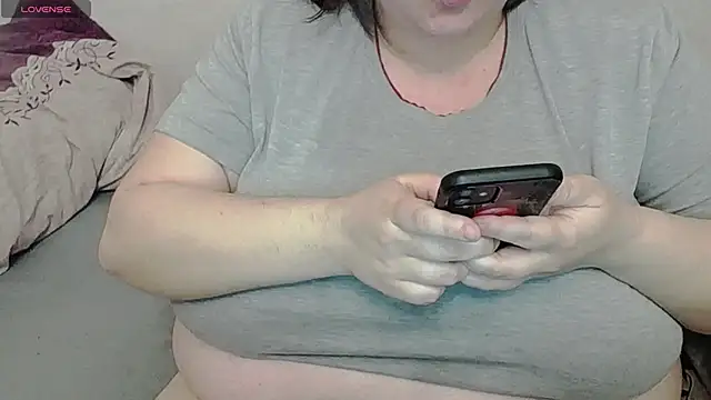 lisa Black00 online show from March 20, 2025, 1:37 pm