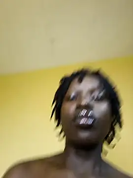 Snapshot of Juicylittle_slute chatting on October 3, 2025, 3:41 am Juicylittle slute online show from October 3, 2025, 3:41 am