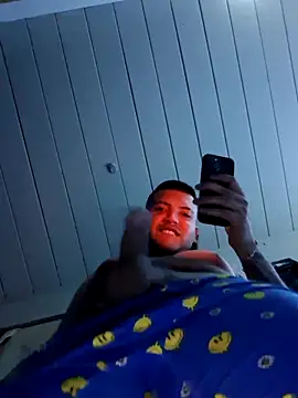 Snapshot of KeptupHack chatting on October 21, 2025, 11:31 am KeptupHack online show from October 21, 2025, 11:31 am