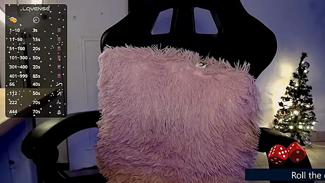 Snapshot of helena_jonnes chatting on December 11, 2024, 9:01 pm helena jonnes online show from December 11, 2024, 9:01 pm