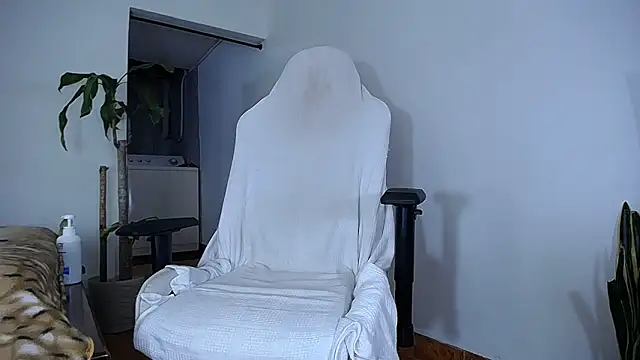 Snapshot of diamond_black00 chatting on September 21, 2025, 12:27 am diamond black00 online show from September 21, 2025, 12:27 am