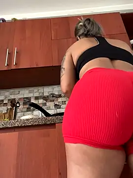 Snapshot of doll_celeste20 chatting on September 18, 2025, 1:47 pm doll celeste20 online show from September 18, 2025, 1:47 pm