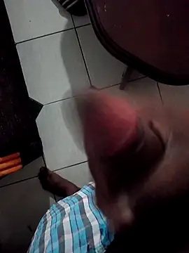 Snapshot of Obranz1234 chatting on October 25, 2025, 3:28 am Obranz1234 online show from October 25, 2025, 3:28 am