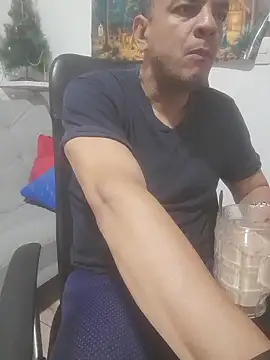 latinmartin73 online show from January 10, 2026, 12:17 am