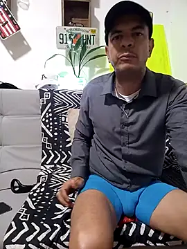 latinmartin73 online show from September 18, 2025, 12:57 am