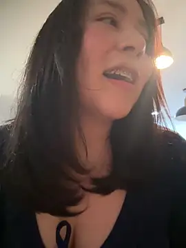 Snapshot of kittyfresita chatting on October 22, 2025, 5:29 am kittyfresita online show from October 22, 2025, 5:29 am