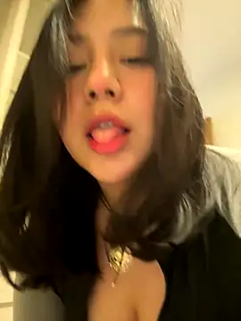 Snapshot of kittyfresita chatting on October 8, 2025, 2:24 am kittyfresita online show from October 8, 2025, 2:24 am