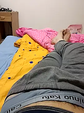 huzi518 online show from March 24, 2026, 3:56 pm