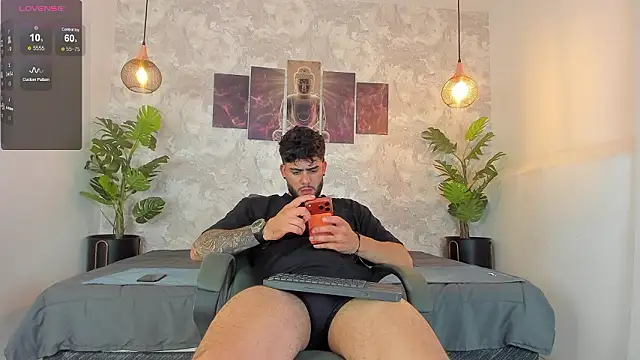 Snapshot of Colt_Perci chatting on February 10, 2026, 6:45 am Colt Perci online show from February 10, 2026, 6:45 am