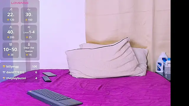 Snapshot of Colt_Perci chatting on September 16, 2025, 8:15 am Colt Perci online show from September 16, 2025, 8:15 am