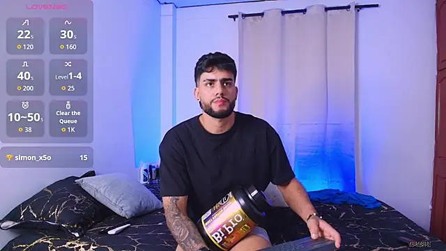 Snapshot of Colt_Perci chatting on October 21, 2025, 4:23 am Colt Perci online show from October 21, 2025, 4:23 am