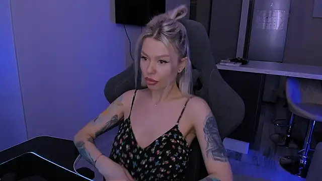 Sasha Mason online show from February 7, 2025, 2:50 am
