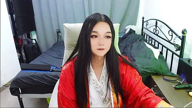 CarlClaus online show from July 8, 2026, 6:52 pm