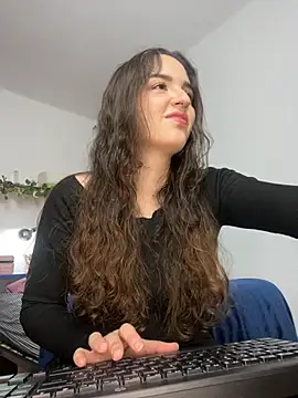 Snapshot of tatianaAlvarez1 chatting on October 22, 2025, 12:37 pm tatianaAlvarez1 online show from October 22, 2025, 12:37 pm