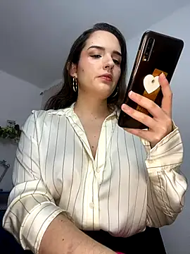 Snapshot of tatianaAlvarez1 chatting on October 12, 2025, 8:10 pm tatianaAlvarez1 online show from October 12, 2025, 8:10 pm