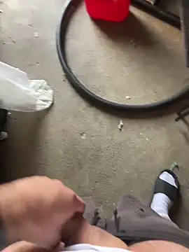 Snapshot of mj23641 chatting on March 4, 2026, 12:24 pm mj23641 online show from March 4, 2026, 12:24 pm