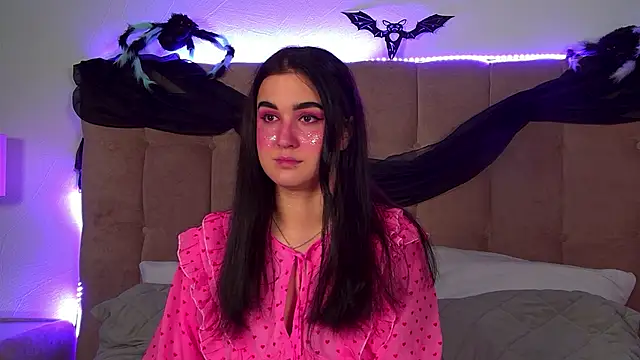 ChristinaMilton online show from November 1, 2025, 6:02 pm