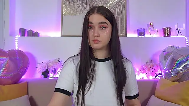 ChristinaMilton online show from February 14, 2025, 12:41 am