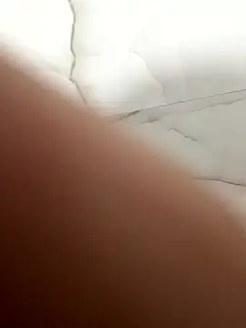 morenoroludo777 online show from January 9, 2026, 2:35 pm