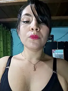 Snapshot of ELISA_90 chatting on February 28, 2025, 1:58 am ELISA 90 online show from February 28, 2025, 1:58 am