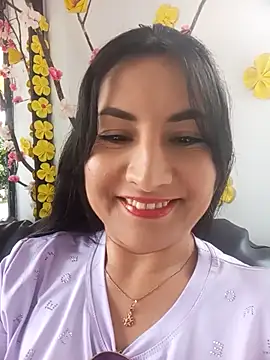 Snapshot of ELISA_90 chatting on February 17, 2025, 4:17 pm ELISA 90 online show from February 17, 2025, 4:17 pm