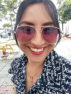 Snapshot of ELISA_90 chatting on January 29, 2025, 5:24 pm ELISA 90 online show from January 29, 2025, 5:24 pm