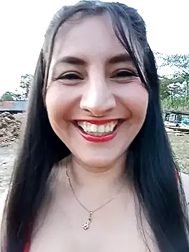 Snapshot of ELISA_90 chatting on February 5, 2025, 11:06 pm ELISA 90 online show from February 5, 2025, 11:06 pm