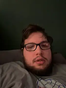 Snapshot of jrizz215 chatting on March 10, 2025, 6:23 pm jrizz215 online show from March 10, 2025, 6:23 pm