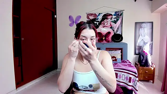 Snapshot of Marilynselxoveanalhard chatting on February 6, 2026, 1:40 pm Marilynselxoveanalhard online show from February 6, 2026, 1:40 pm