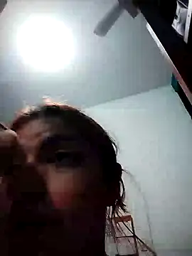SophiaWeestt99 online show from March 7, 2025, 3:19 am