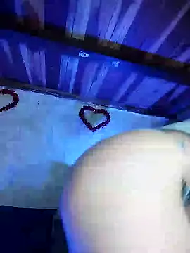 SophiaWeestt99 online show from March 6, 2025, 5:14 am