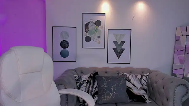 Shantaall  online show from February 25, 2025, 7:38 pm