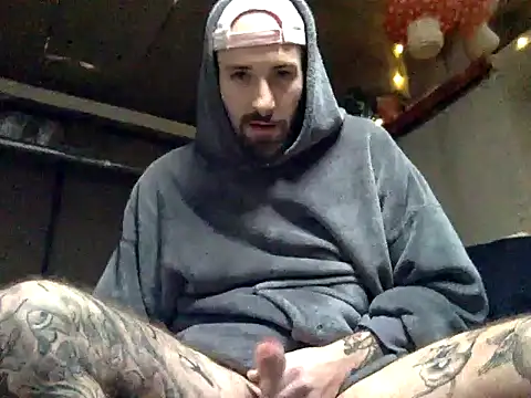 Snapshot of Tuhands chatting on January 22, 2025, 2:14 pm Tuhands online show from January 22, 2025, 2:14 pm