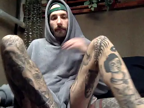 Snapshot of Tuhands chatting on February 3, 2025, 1:19 pm Tuhands online show from February 3, 2025, 1:19 pm