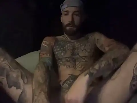 Snapshot of Tuhands chatting on October 2, 2025, 6:50 am Tuhands online show from October 2, 2025, 6:50 am