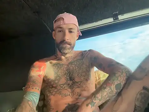 Snapshot of Tuhands chatting on September 23, 2025, 7:48 am Tuhands online show from September 23, 2025, 7:48 am